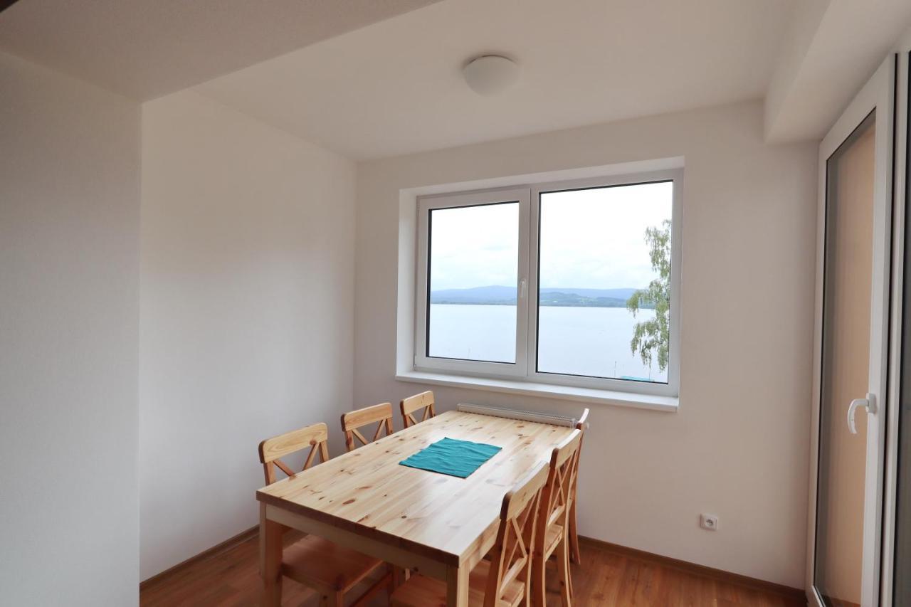 Apartman Vanessa II แชร์นาฟ โปชูมาวี ภายนอก รูปภาพ